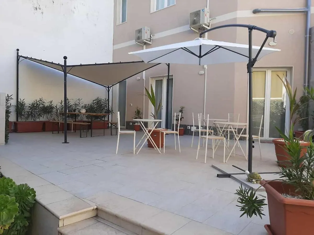 Largo Sicilia B&B Авола 2*,  Италия