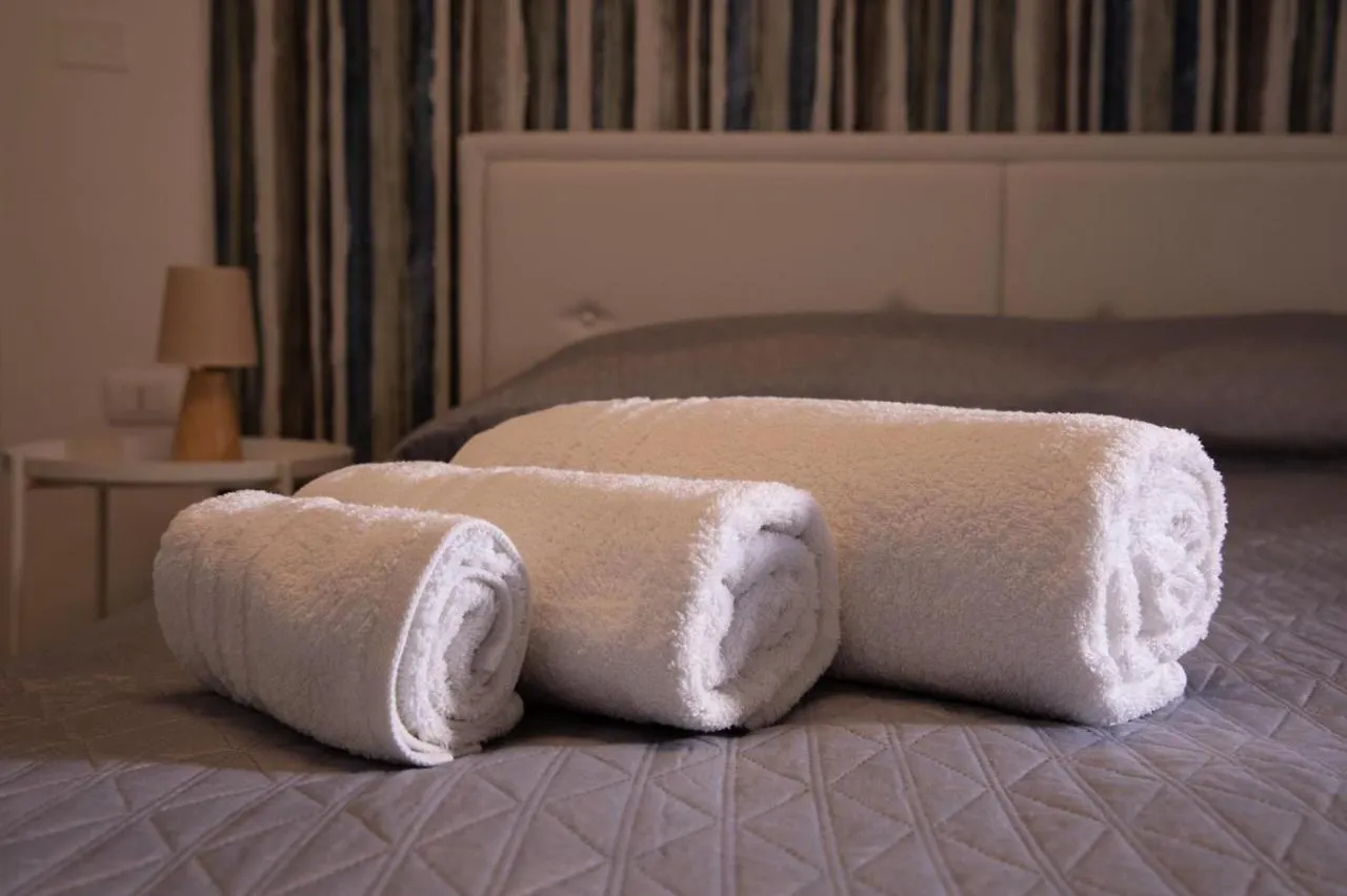 Largo Sicilia B&B Авола Италия